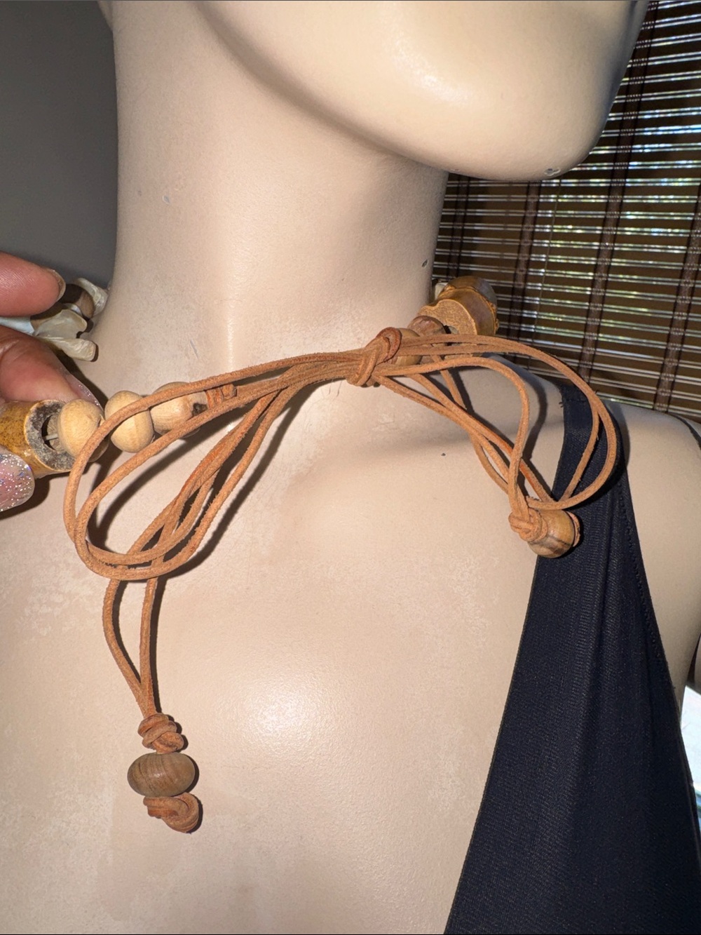 Vintage Wood Safari Animal Necklace - Picture 16 of 16